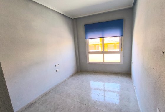 Re-Sale - Apartment - Los Montesinos