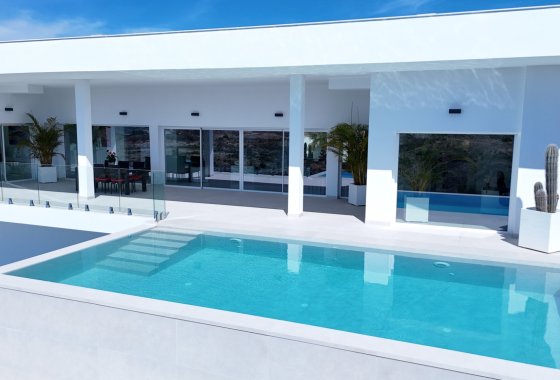 Reventa - Chalet Independiente - La Marina