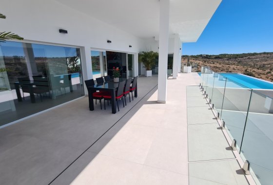 Reventa - Chalet Independiente - La Marina