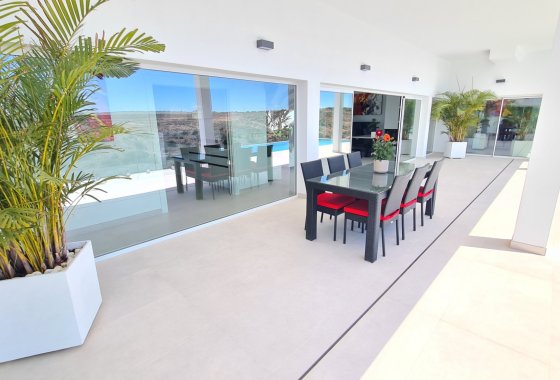 Reventa - Chalet Independiente - La Marina