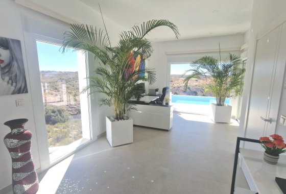 Reventa - Chalet Independiente - La Marina