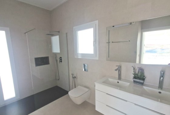 Reventa - Chalet Independiente - La Marina