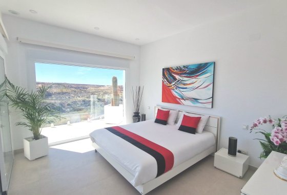 Reventa - Chalet Independiente - La Marina