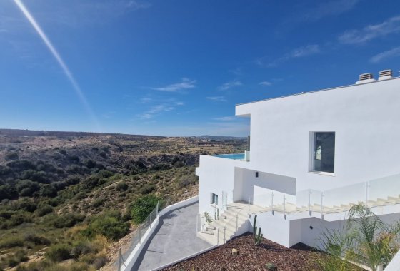 Reventa - Chalet Independiente - La Marina