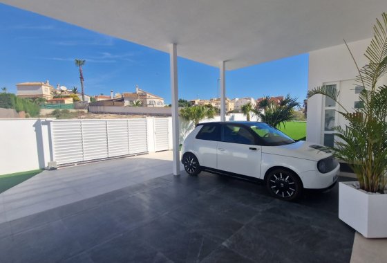 Reventa - Chalet Independiente - La Marina