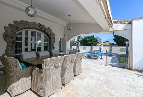 Reventa - Chalet Independiente - Campoamor - Lomas de Don Juan