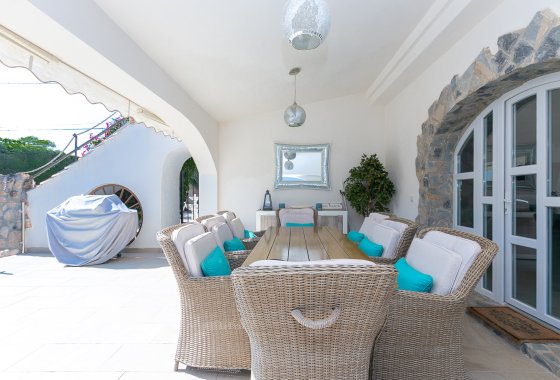 Reventa - Chalet Independiente - Campoamor - Lomas de Don Juan