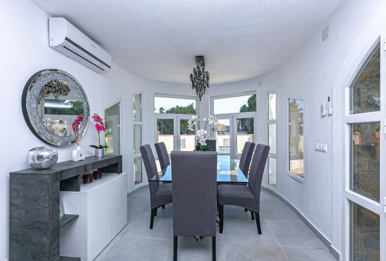 Reventa - Chalet Independiente - Campoamor - Lomas de Don Juan