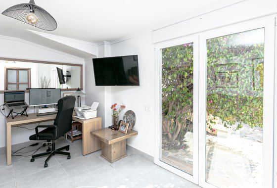 Reventa - Chalet Independiente - Campoamor - Lomas de Don Juan