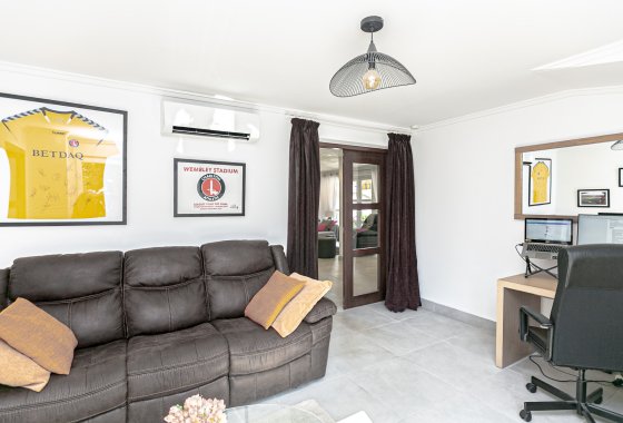 Reventa - Chalet Independiente - Campoamor - Lomas de Don Juan