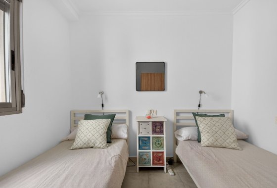 Re-Sale - Apartment - Guardamar - CENTRO