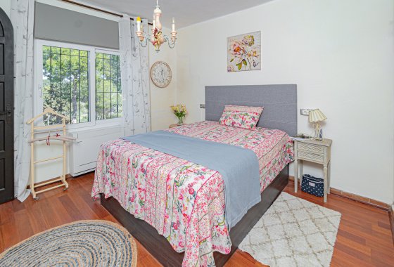 Reventa - Semi - Detached Villa - Villamartin - Fortuna