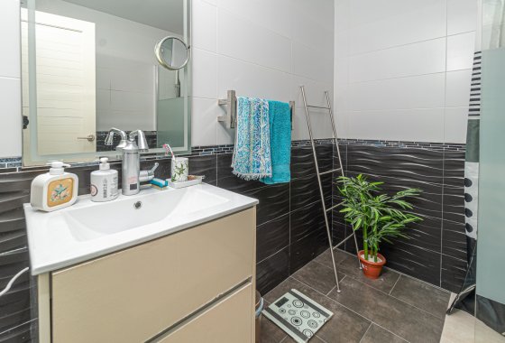 Reventa - Semi - Detached Villa - Villamartin - Fortuna