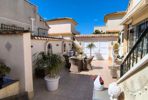 Re-Sale - Detached Villa - Algorfa