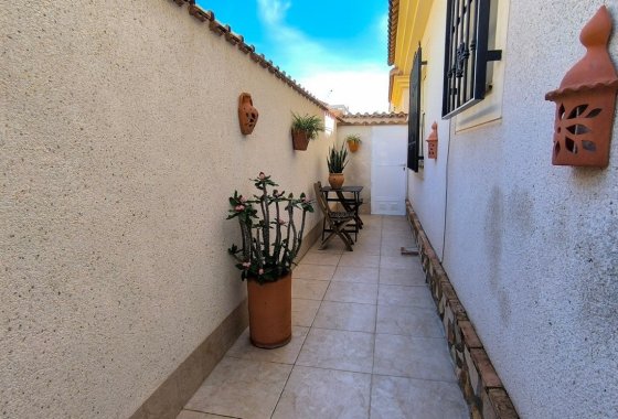 Re-Sale - Detached Villa - Algorfa