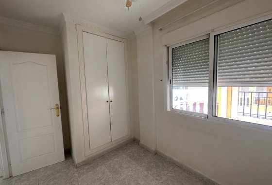 Reventa - Apartamento - Algorfa
