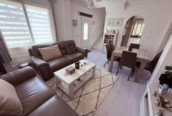 Reventa - Chalet Independiente - Ciudad Quesada