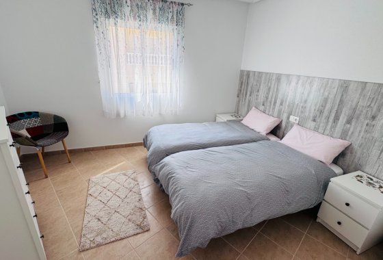 Re-Sale - Apartment - Jacarilla