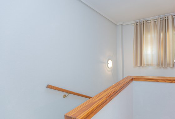 Re-Sale - Apartment - Playa Flamenca - Zenia Mar