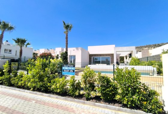 Re-Sale - Detached Villa - Algorfa