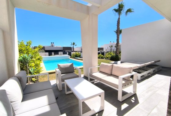 Re-Sale - Detached Villa - Algorfa