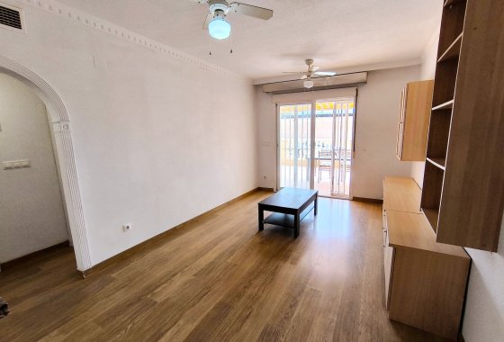 Re-Sale - Apartment - Algorfa
