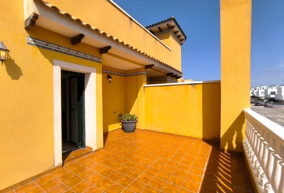Re-Sale - Semi - Detached Villa - Ciudad Quesada