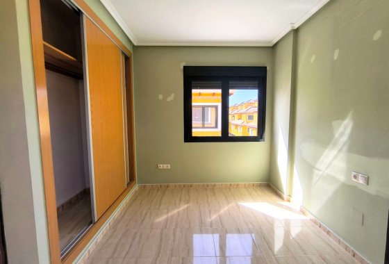 Re-Sale - Semi - Detached Villa - Ciudad Quesada