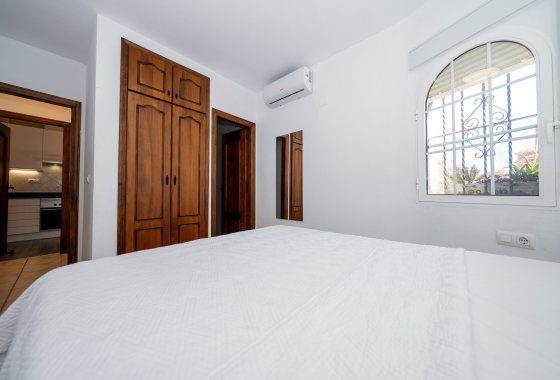 Reventa - Chalet Independiente - Playa Flamenca - Sportcentre