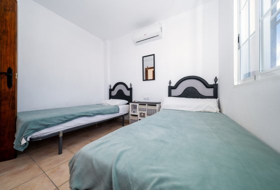 Reventa - Chalet Independiente - Playa Flamenca - Sportcentre