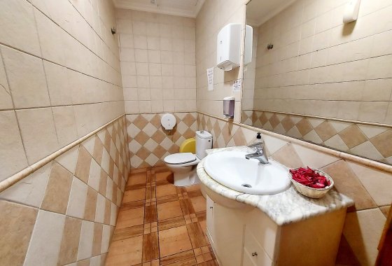 Reventa - Commercial - Orihuela Costa