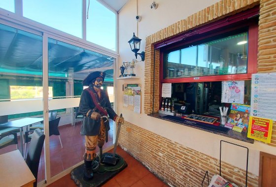 Reventa - Commercial - Orihuela Costa