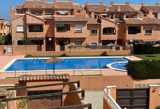 Reventa - Apartamento - Torrevieja - Aguas Nuevas
