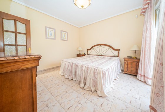 Reventa - Semi - Detached Villa - Torrevieja - El Chaparral