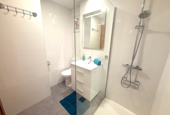 Re-Sale - Apartment - Sucina