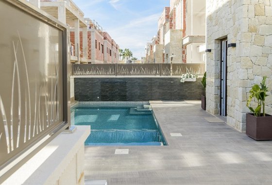Nueva construcción  - Chalet Independiente - Los Montesinos - La Herrada