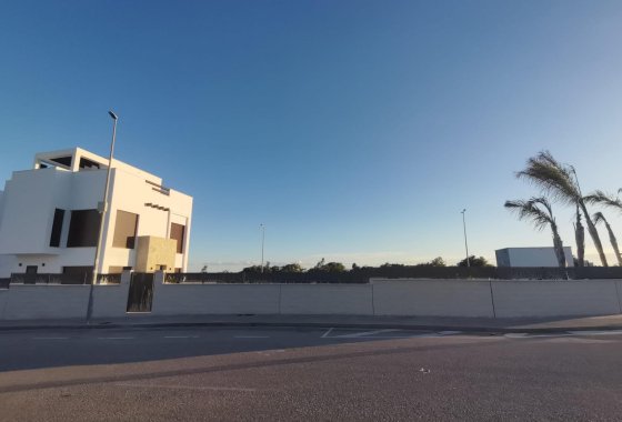 Nueva construcción  - Chalet Independiente - Los Montesinos - La Herrada