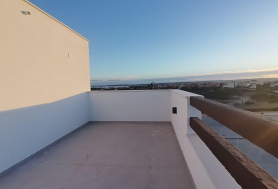 Nueva construcción  - Chalet Independiente - Los Montesinos - La Herrada