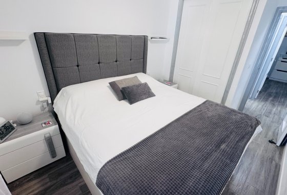 Re-Sale - Apartment - Orihuela - Vistabella Golf