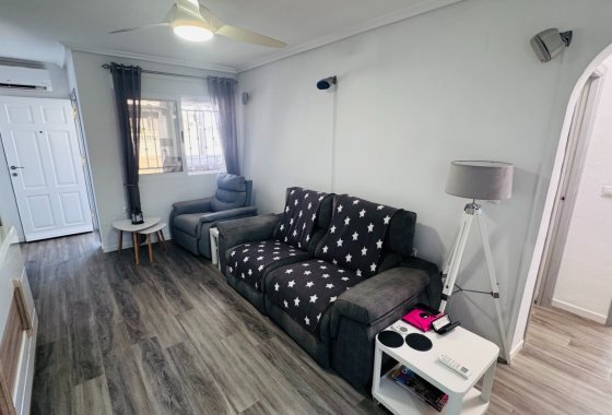 Re-Sale - Apartment - Orihuela - Vistabella Golf