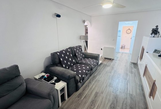 Re-Sale - Apartment - Orihuela - Vistabella Golf