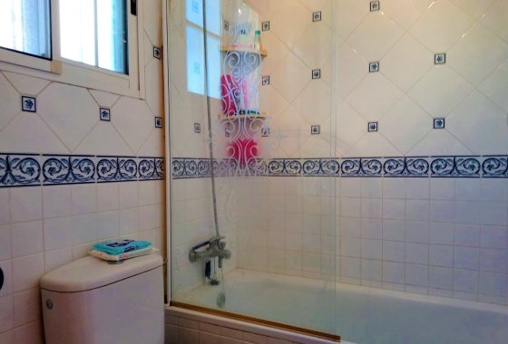 Re-Sale - Apartment - Guardamar del Segura - Urbanizaciones