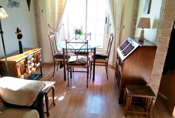 Re-Sale - Apartment - Guardamar del Segura - Urbanizaciones