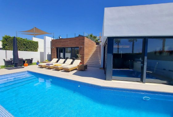 Reventa - Chalet Independiente - Algorfa