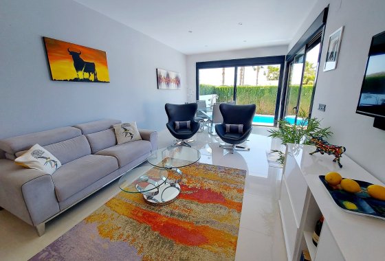 Reventa - Chalet Independiente - Algorfa