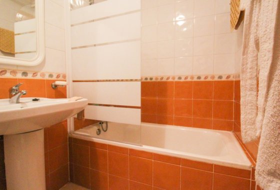 Re-Sale - Apartment - Algorfa