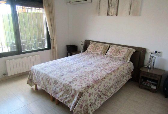 Re-Sale - Apartment - Alicante - Campoamor