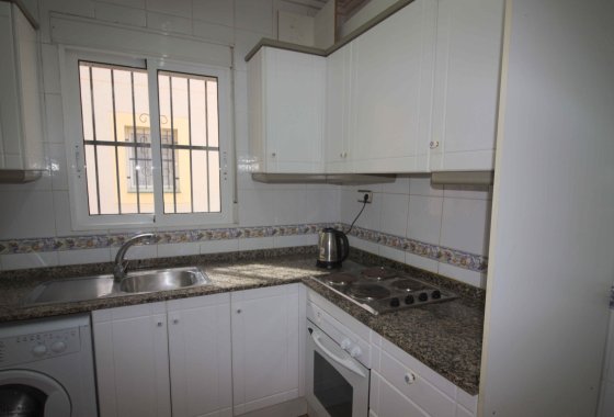 Reventa - Chalet Independiente - Algorfa