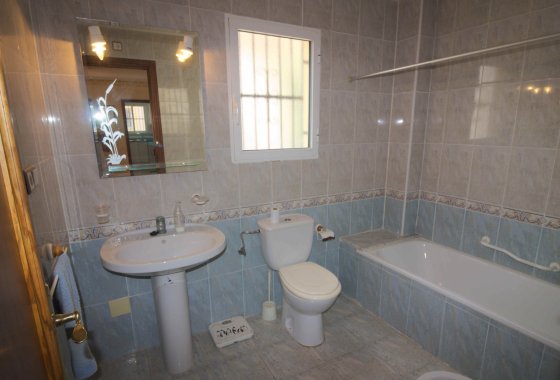 Reventa - Chalet Independiente - Algorfa