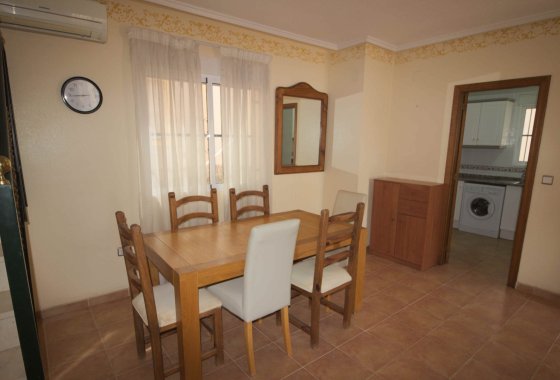 Reventa - Chalet Independiente - Algorfa